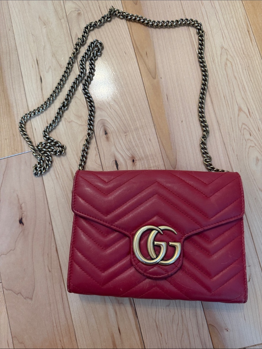 Gucci Red Chevron GG Marmont Crossbody Bag with Gold Hardware